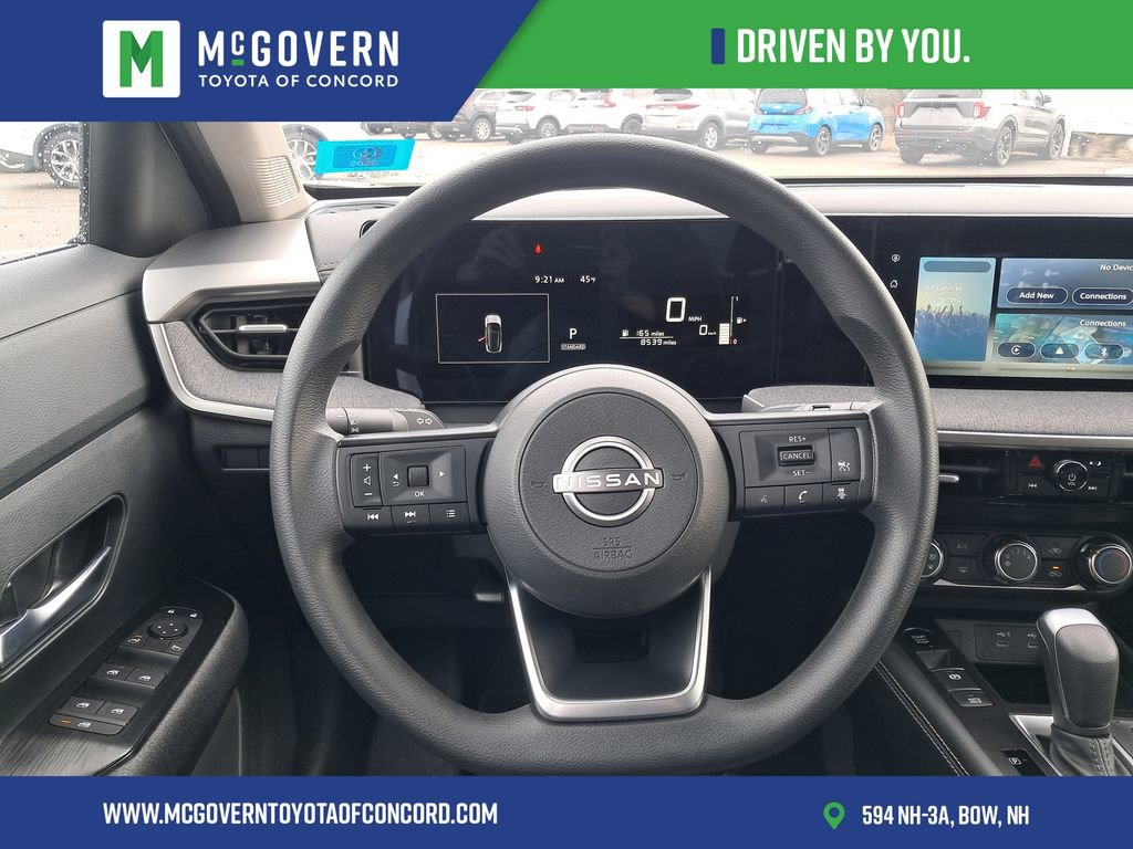 Used 2025 Nissan Kicks SV image 22