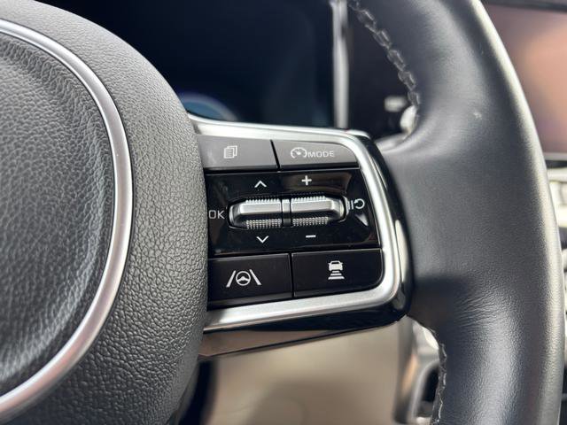 Certified 2023 Kia Sorento SX Prestige w/ Panoramic Sunroof Package image 25