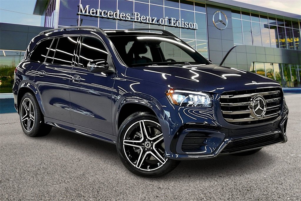 New 2025 Mercedes-Benz GLS 450 4MATIC