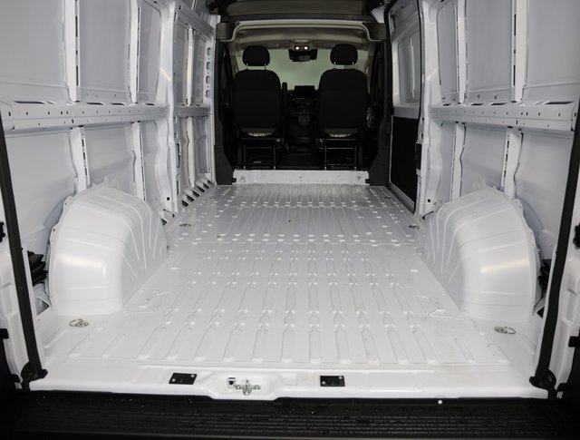 New 2026 RAM ProMaster 3500 w/ Quick Order Package 22G SLT image 9