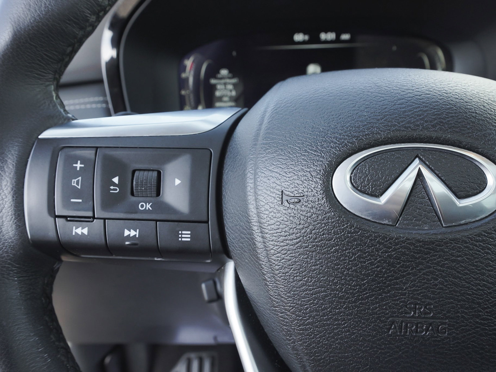 Used 2023 INFINITI QX60 Luxe w/ Performance Audio Package AWD/4WD image 73