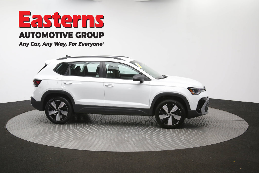 Used 2025 Volkswagen Taos S AWD/4WD image 45