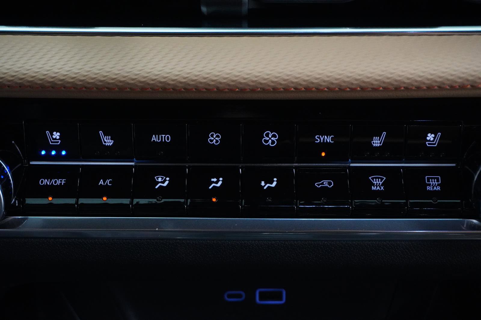 New 2026 Chevrolet Equinox ACTIV w/ Convenience Package III image 28