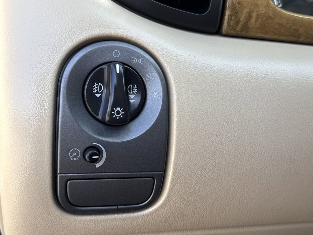 Used 2004 Jaguar X-TYPE 3.0 image 25