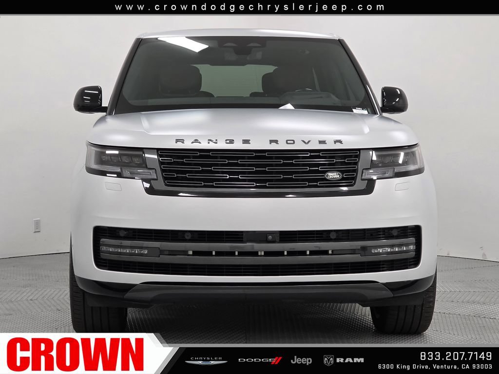 Used 2025 Land Rover Range Rover Autobiography AWD/4WD image 2