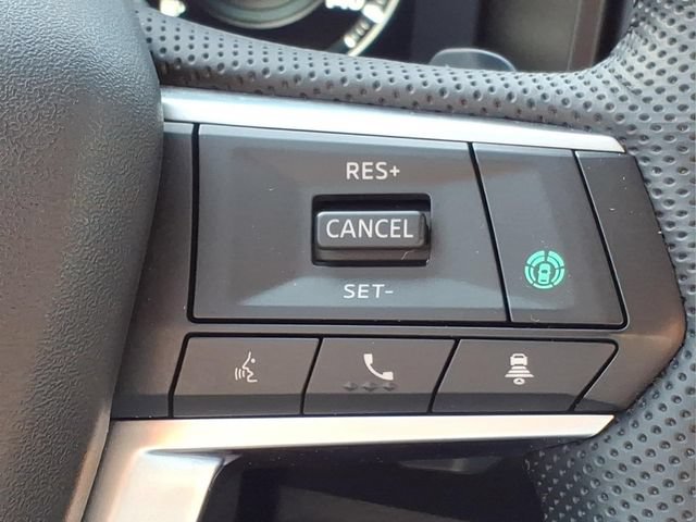 Used 2023 Mitsubishi Outlander SEL AWD/4WD image 29