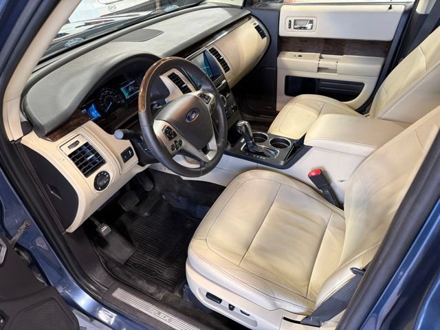 Used 2018 Ford Flex Limited w/ Equipment Group 301A AWD/4WD image 11