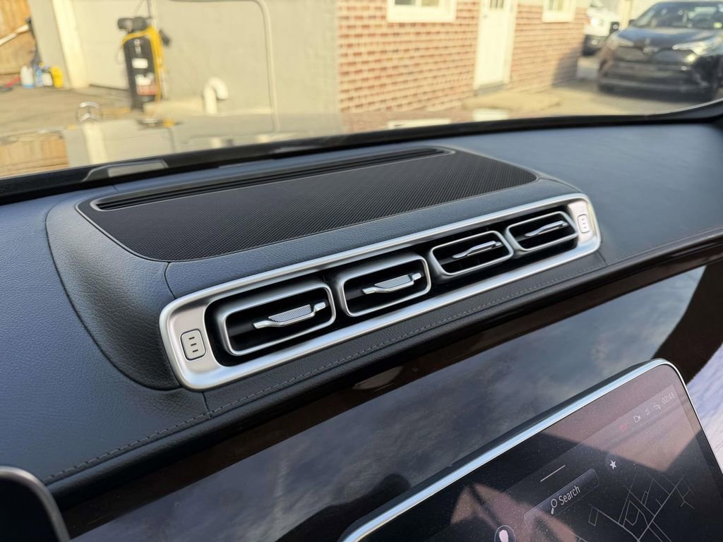 Used 2022 Mercedes-Benz S 500 4MATIC image 36