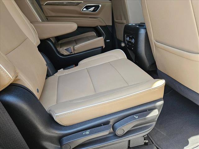 Used 2024 Chevrolet Tahoe Premier w/ Premium Package AWD/4WD image 22