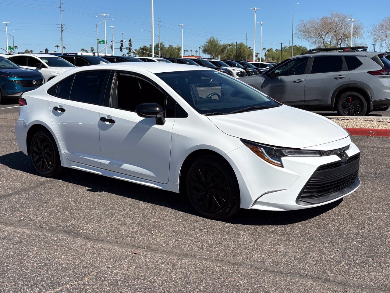 Used 2024 Toyota Corolla LE FWD image 8