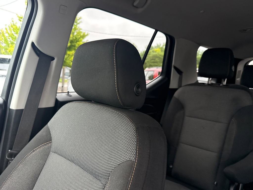 Used 2018 Chevrolet Traverse LT FWD image 44