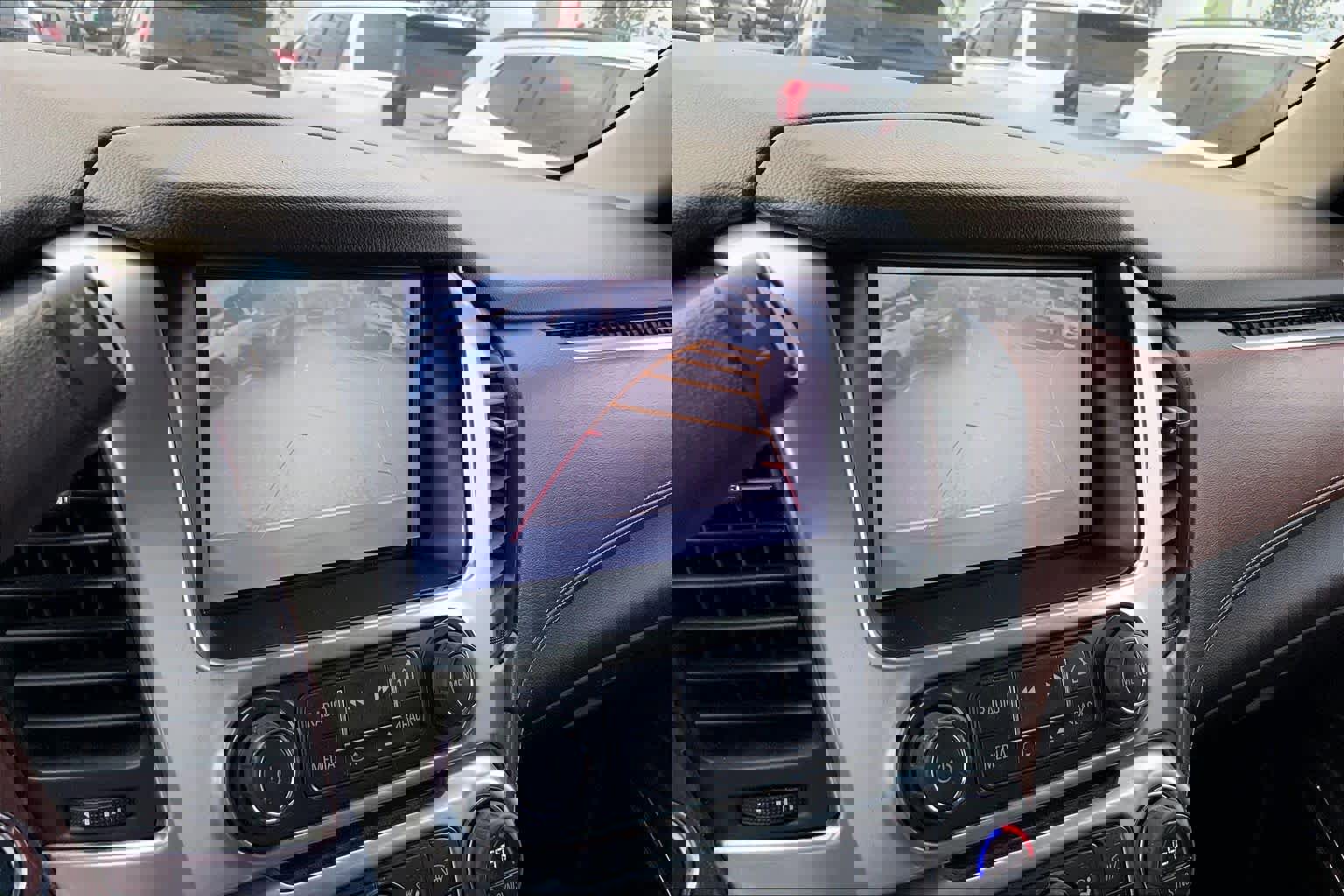 Used 2015 Chevrolet Tahoe LTZ RWD image 28