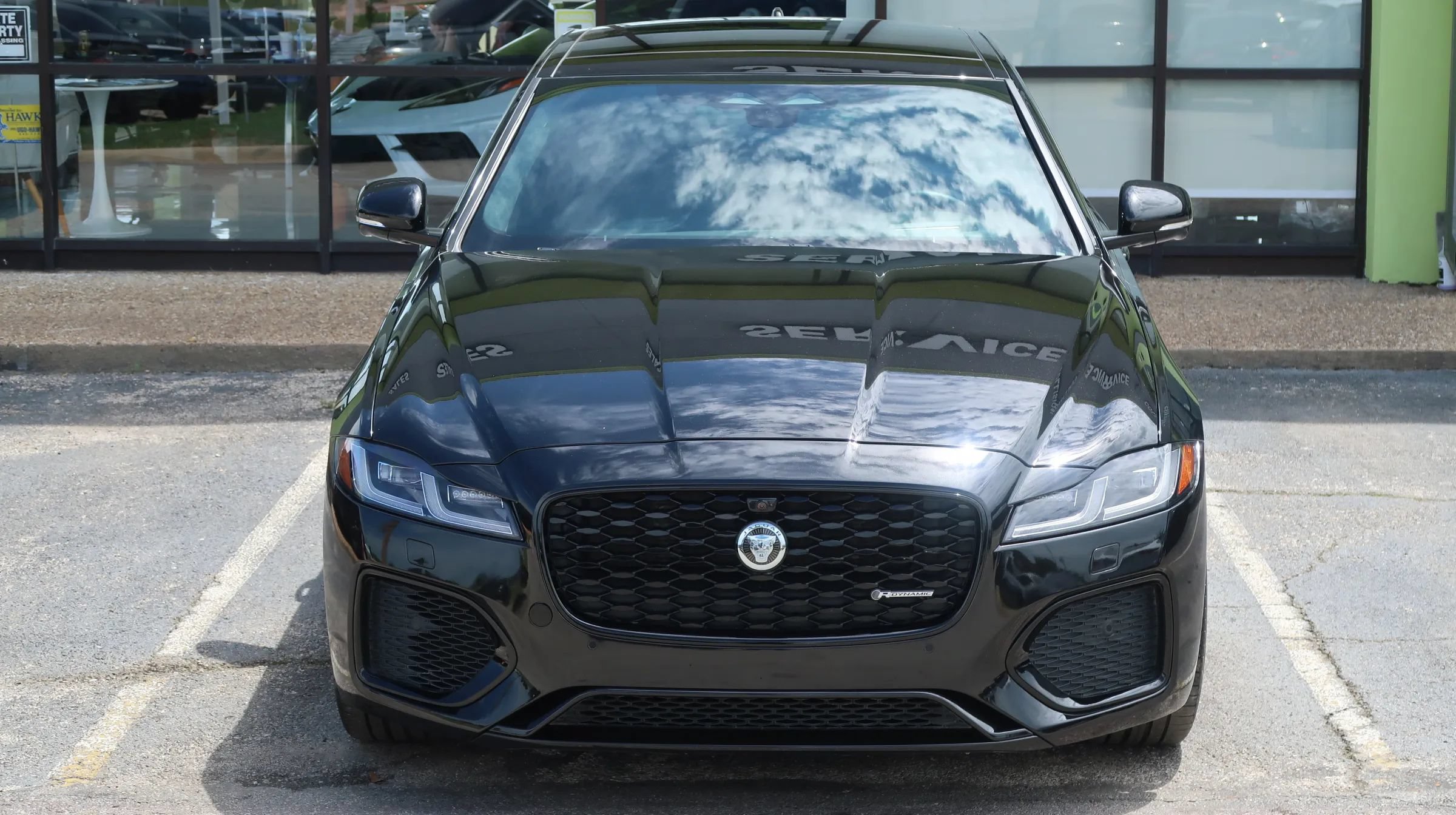 Used 2024 Jaguar XF R-Dynamic SE AWD/4WD image 4