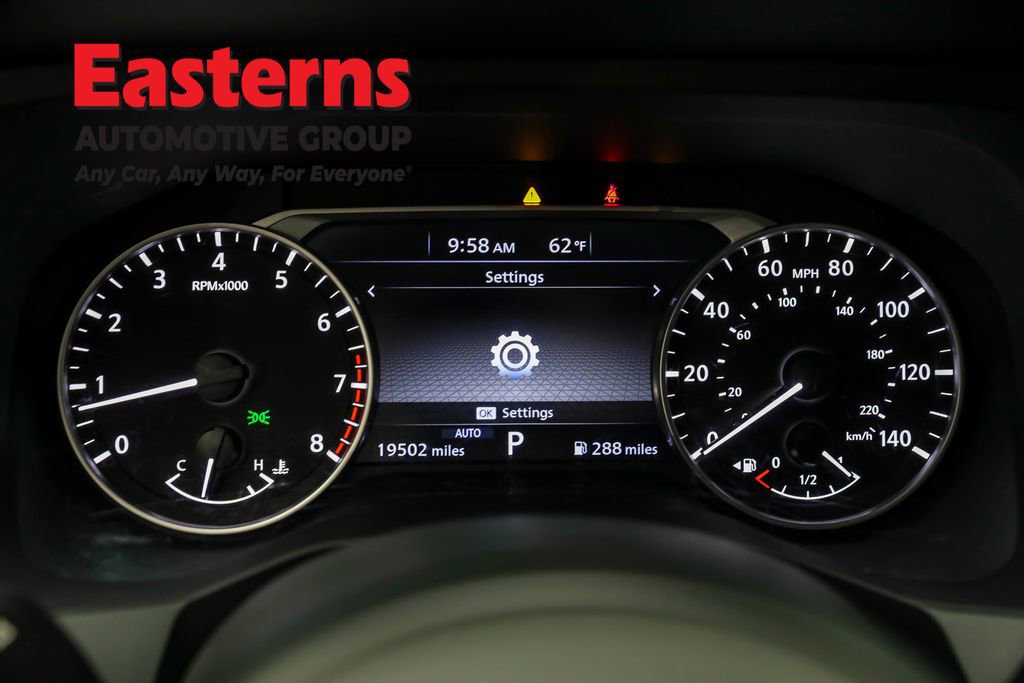 Used 2024 Nissan Pathfinder S image 18