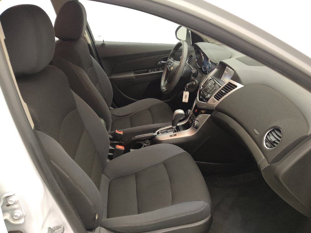 Used 2015 Chevrolet Cruze LT w/ RS Package FWD image 21