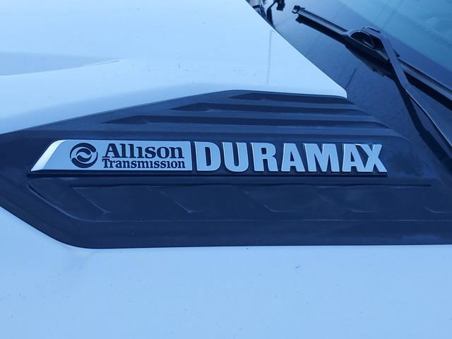 Used 2022 Chevrolet Silverado 2500 High Country w/ Safety Package II image 12