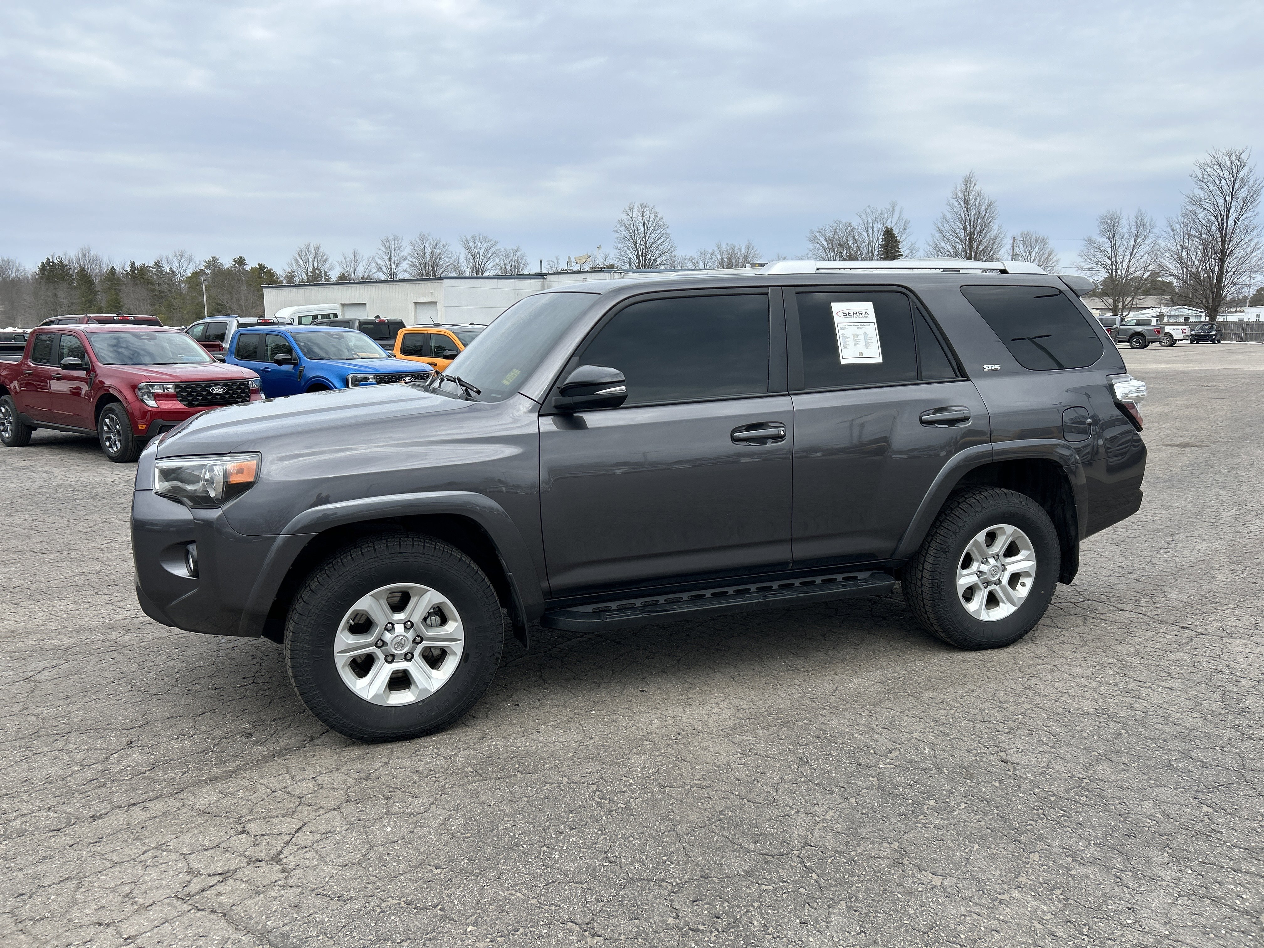 Used 2016 Toyota 4Runner SR5 Premium image 7