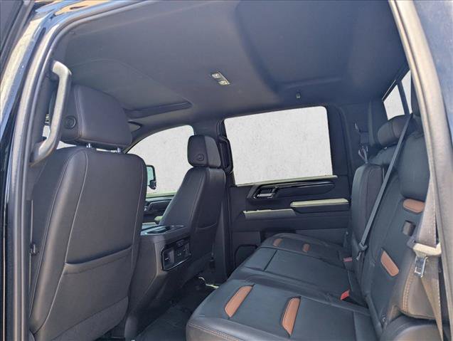 Used 2024 GMC Sierra 2500 AT4 w/ AT4 Premium Plus Package AWD/4WD image 13