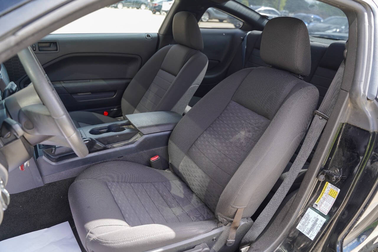 Used 2007 Ford Mustang GT image 10