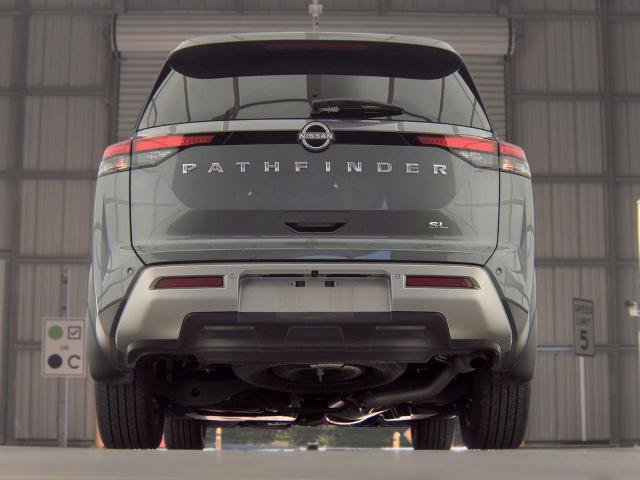 Certified 2025 Nissan Pathfinder SL FWD image 7