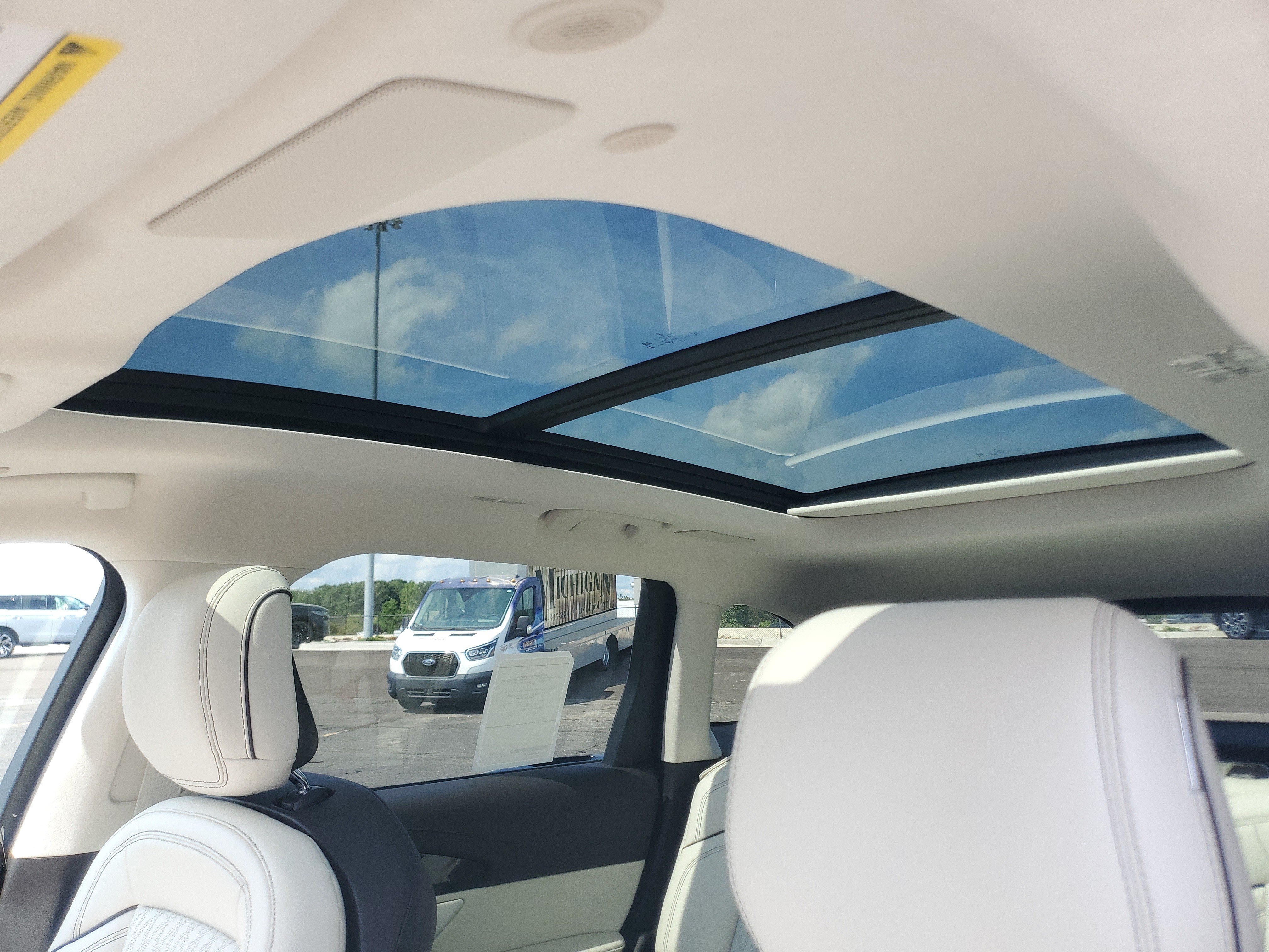 New 2026 Lincoln Nautilus Black Label w/ Jet Appearance Package AWD/4WD image 10