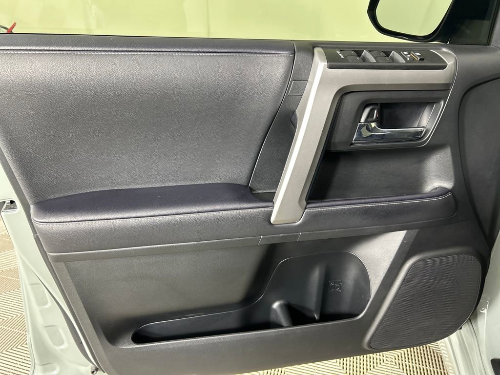 Used 2022 Toyota 4Runner TRD Sport image 11