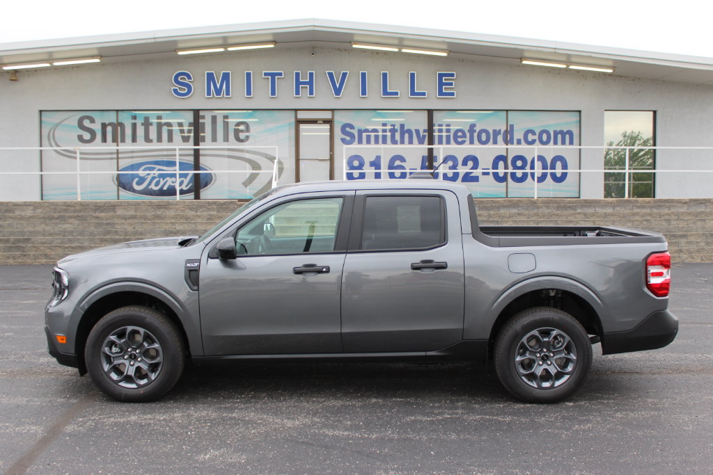 New 2026 Ford Maverick XLT w/ Equipment Group 301A AWD/4WD image 3