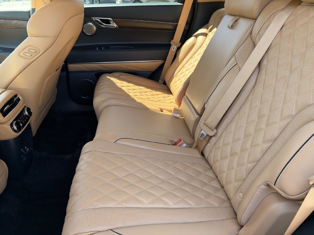 Certified 2024 Genesis GV80 3.5T w/ Prestige Package AWD/4WD image 13