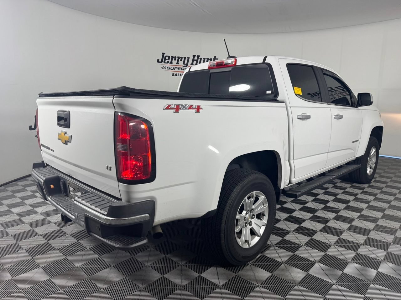 Used 2019 Chevrolet Colorado LT w/ Luxury Package, Chrome AWD/4WD image 7