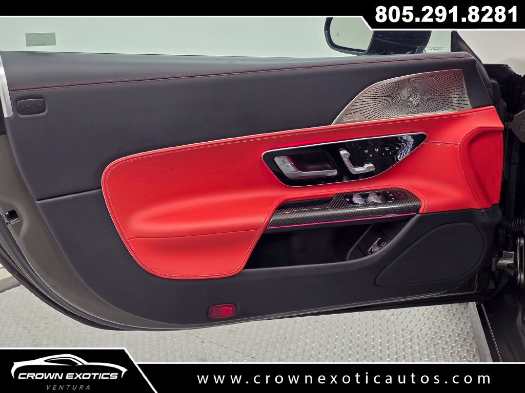 Used 2023 Mercedes-Benz SL 63 AMG 4MATIC w/ Driver Assistance Package image 35