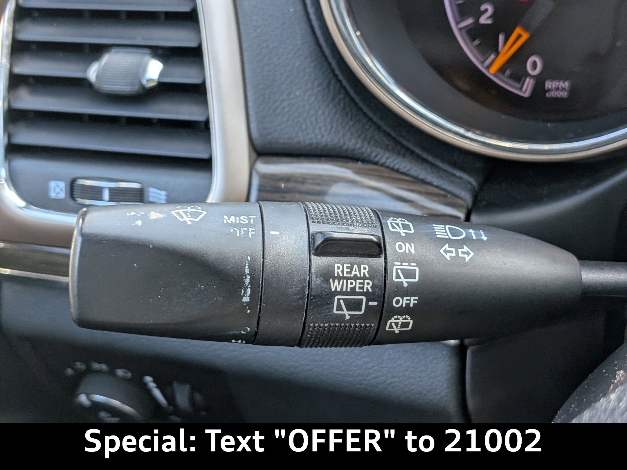 Used 2015 Jeep Grand Cherokee Overland image 30