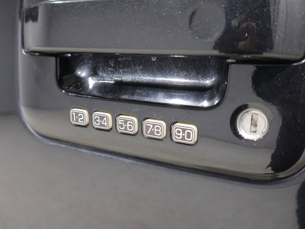 Used 2013 Ford F150 FX4 w/ Luxury Equipment Group AWD/4WD image 10