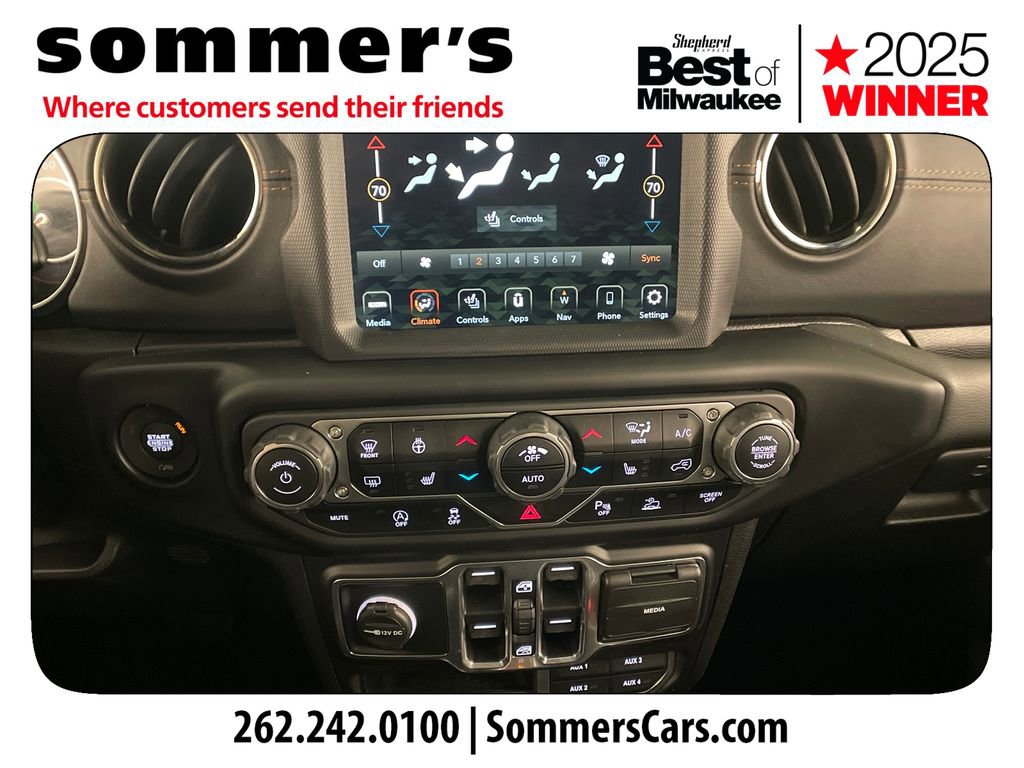 Used 2021 Jeep Wrangler Unlimited Sahara image 16