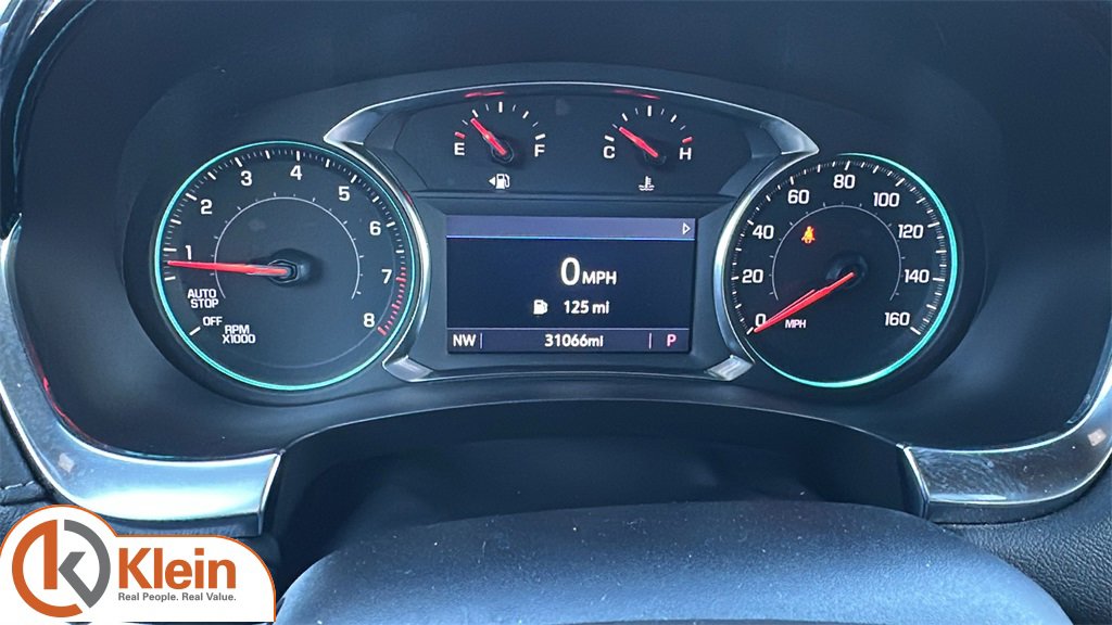 Used 2023 Chevrolet Traverse LT image 20