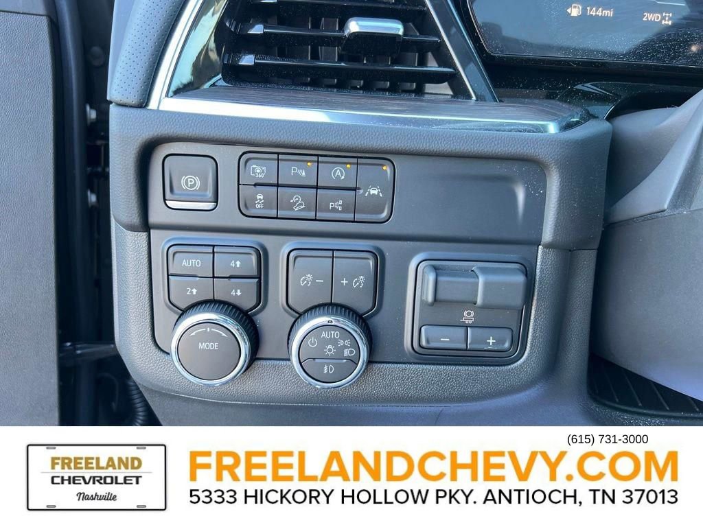 New 2026 Chevrolet Suburban Premier w/ Sun And Tow Package image 17