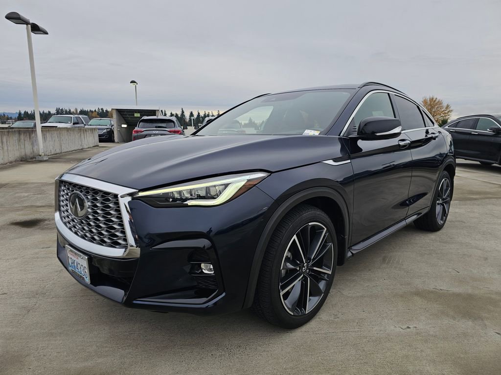 Certified 2023 INFINITI QX55 Essential image 4
