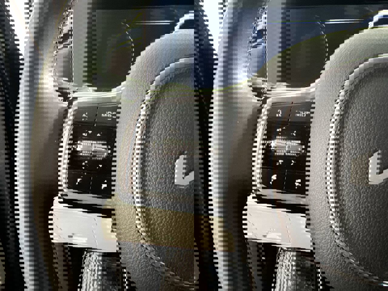 Certified 2024 Kia Carnival SX Prestige image 18