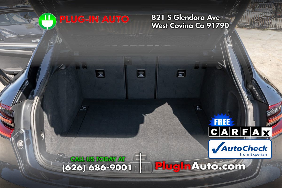 Used 2017 Porsche Macan S image 11