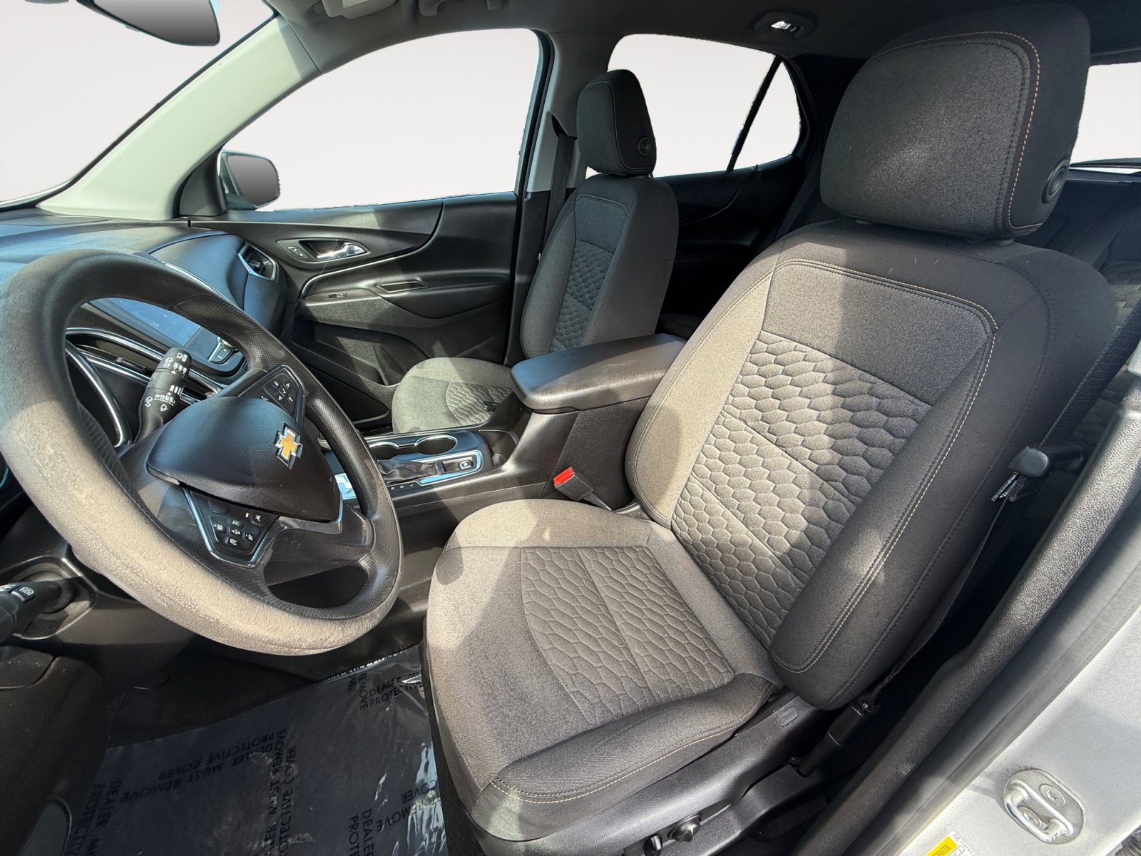 Used 2020 Chevrolet Equinox LT FWD image 10