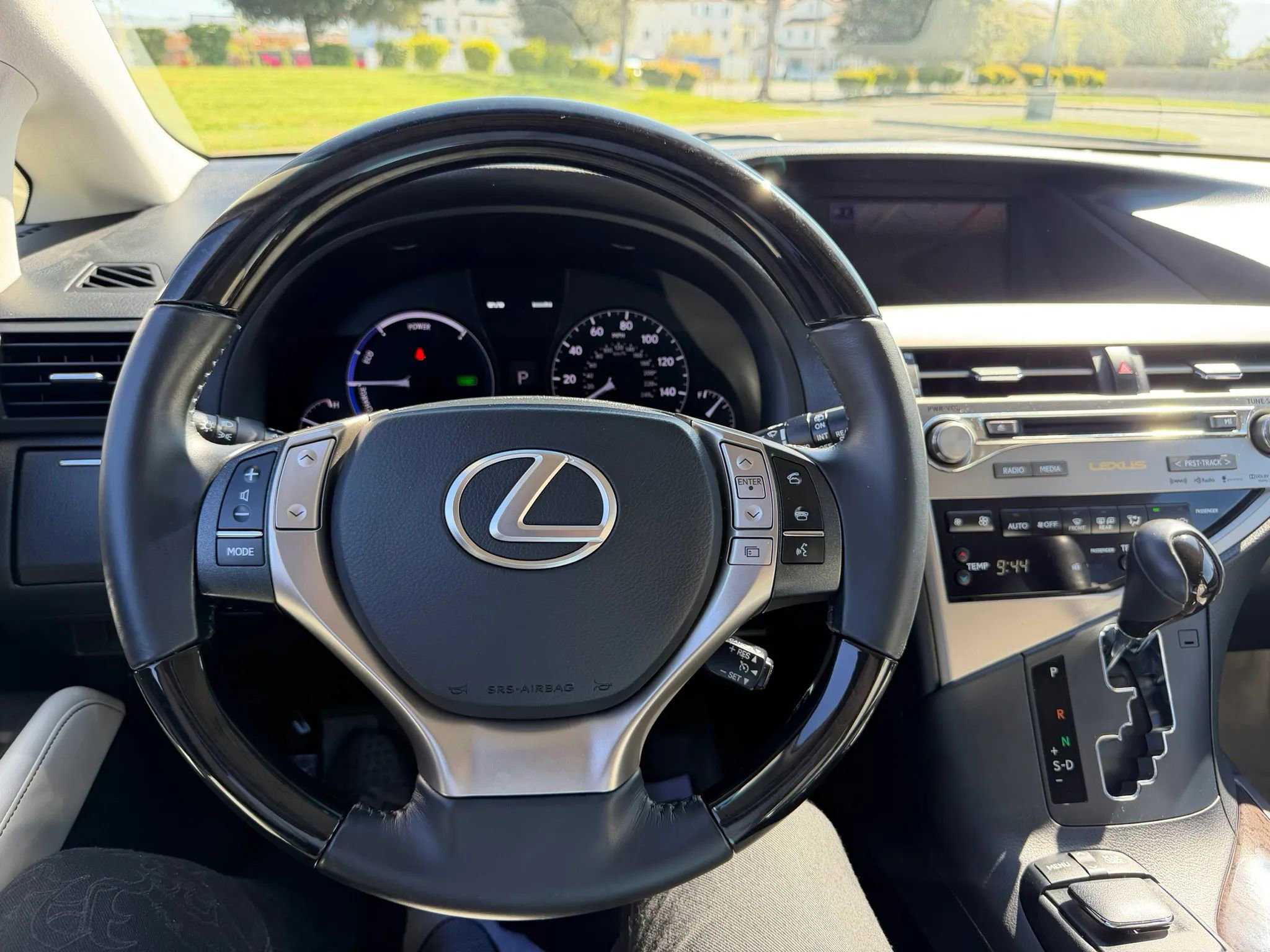 Used 2013 Lexus RX 450h FWD w/ Navigation Pkg image 9