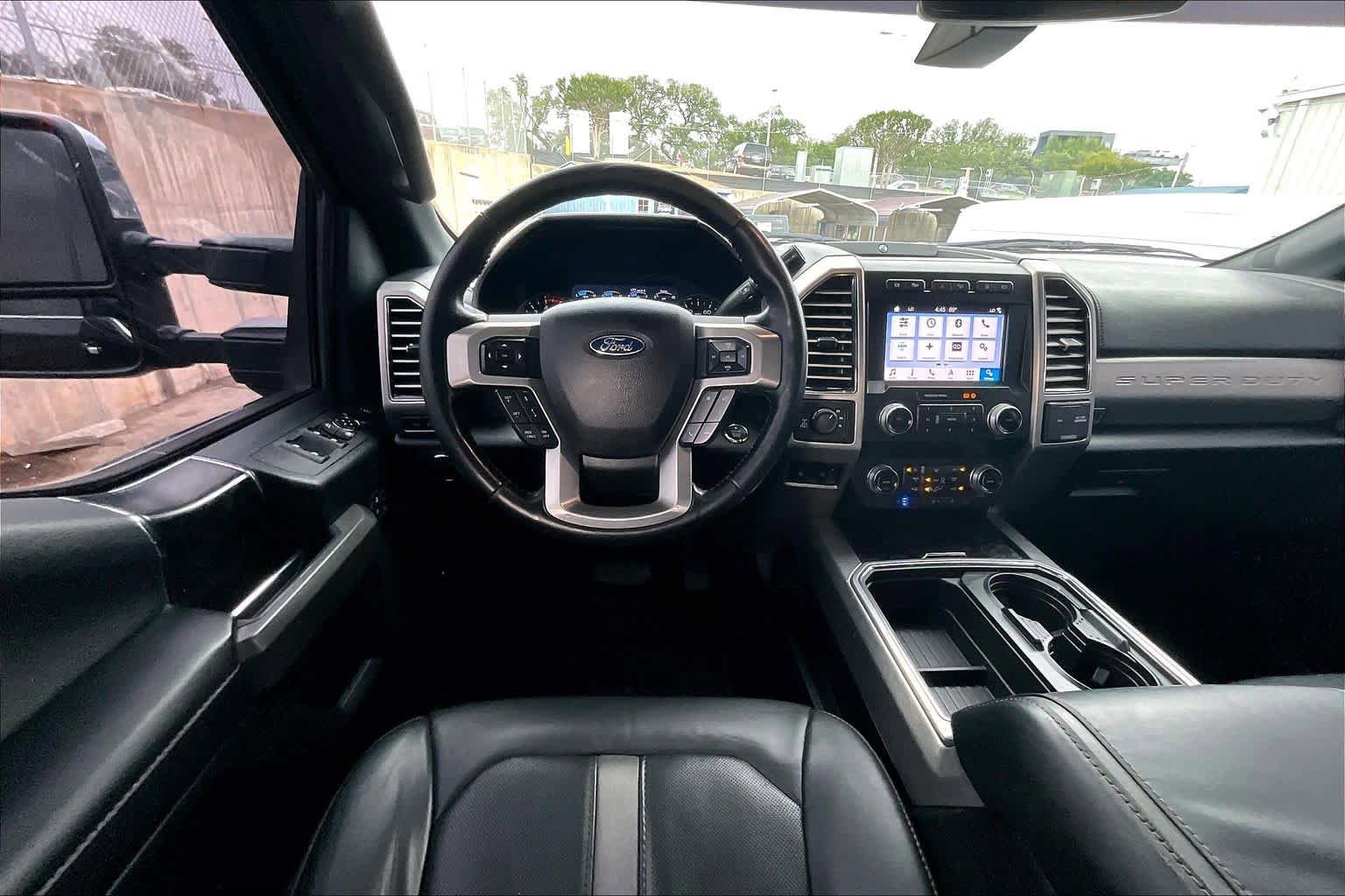 Used 2019 Ford F350 Platinum w/ Platinum Ultimate Package AWD/4WD image 6