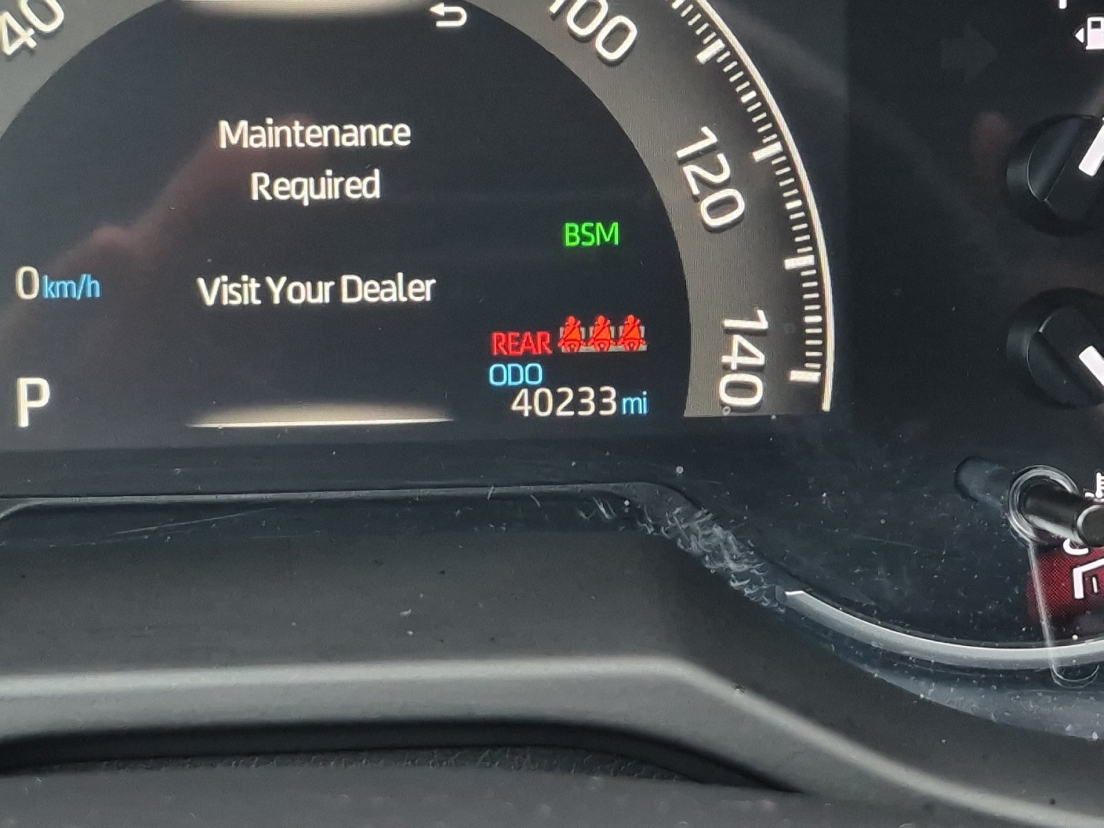 Used 2025 Toyota RAV4 XLE FWD image 24