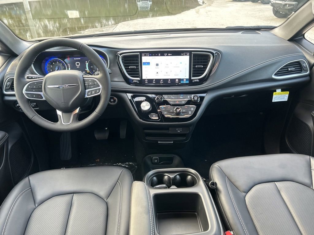 New 2026 Chrysler Pacifica Select FWD image 35
