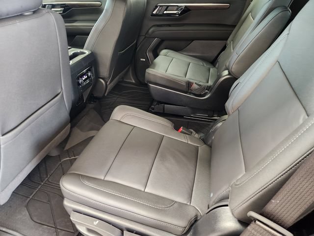 Used 2025 Chevrolet Tahoe LT w/ Comfort Package RWD image 32