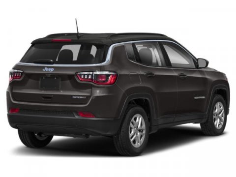 Used 2020 Jeep Compass Latitude image 2
