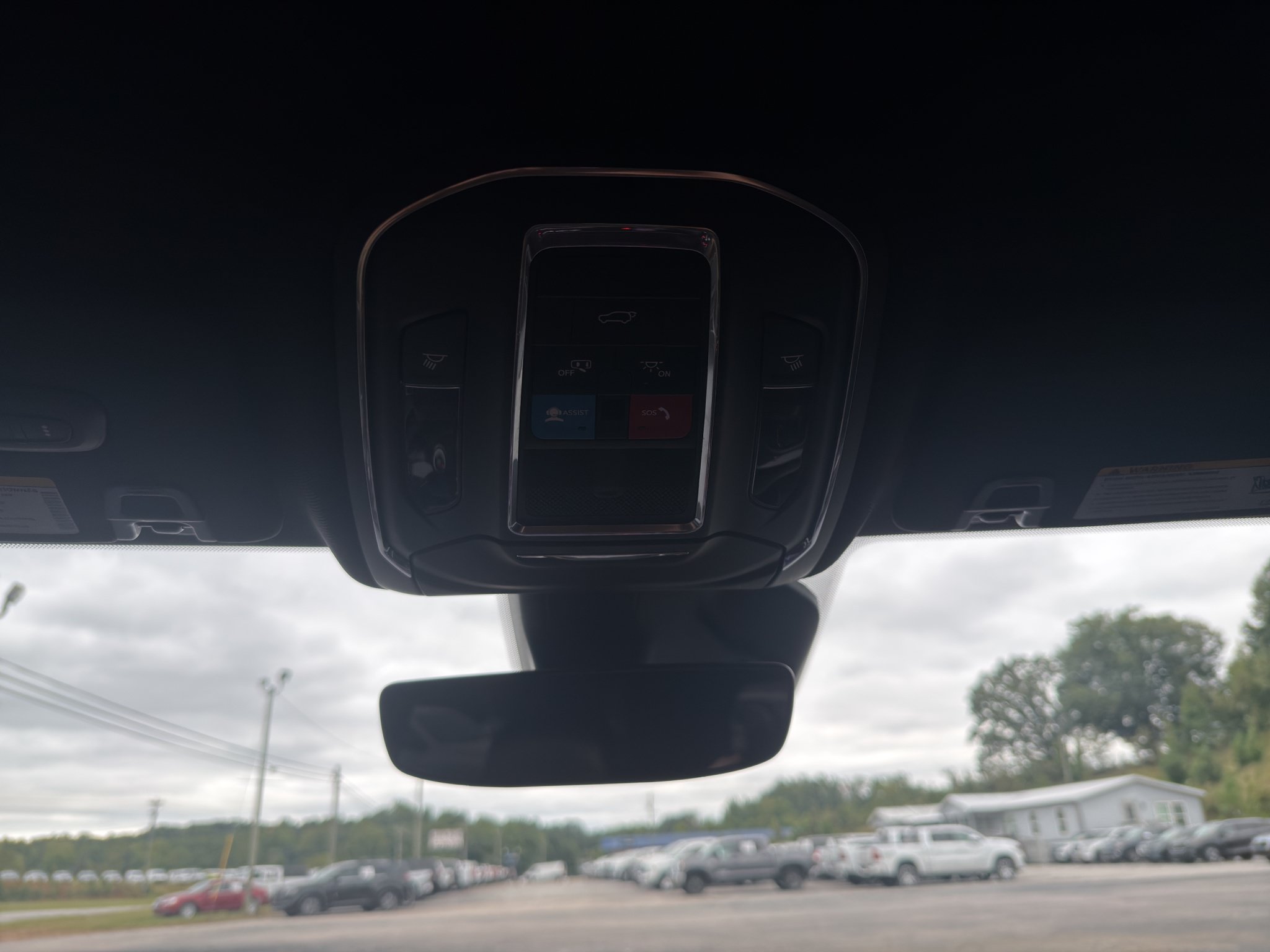 Used 2023 Jeep Grand Cherokee Trailhawk AWD/4WD image 29