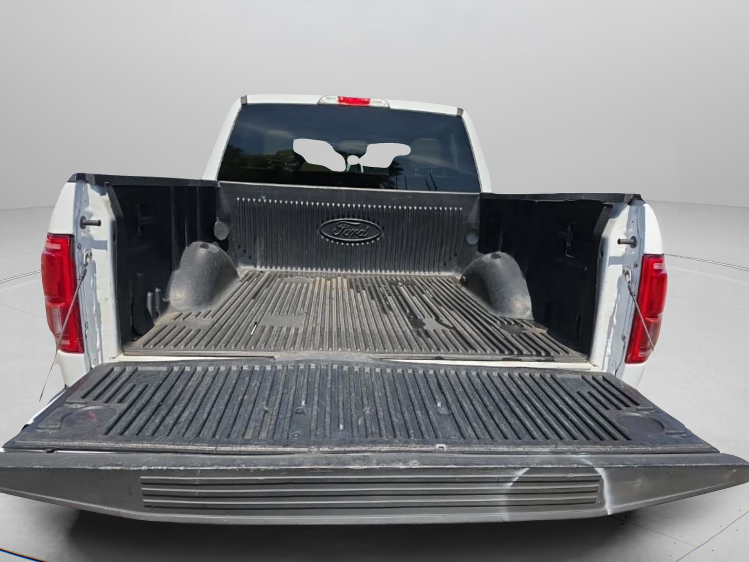 Used 2016 Ford F150 Lariat w/ Equipment Group 502A Luxury image 12