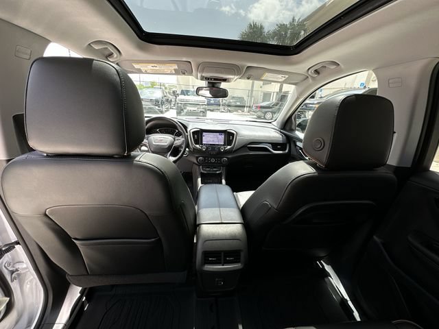Certified 2022 GMC Terrain AT4 w/ Infotainment Package II AWD/4WD image 31