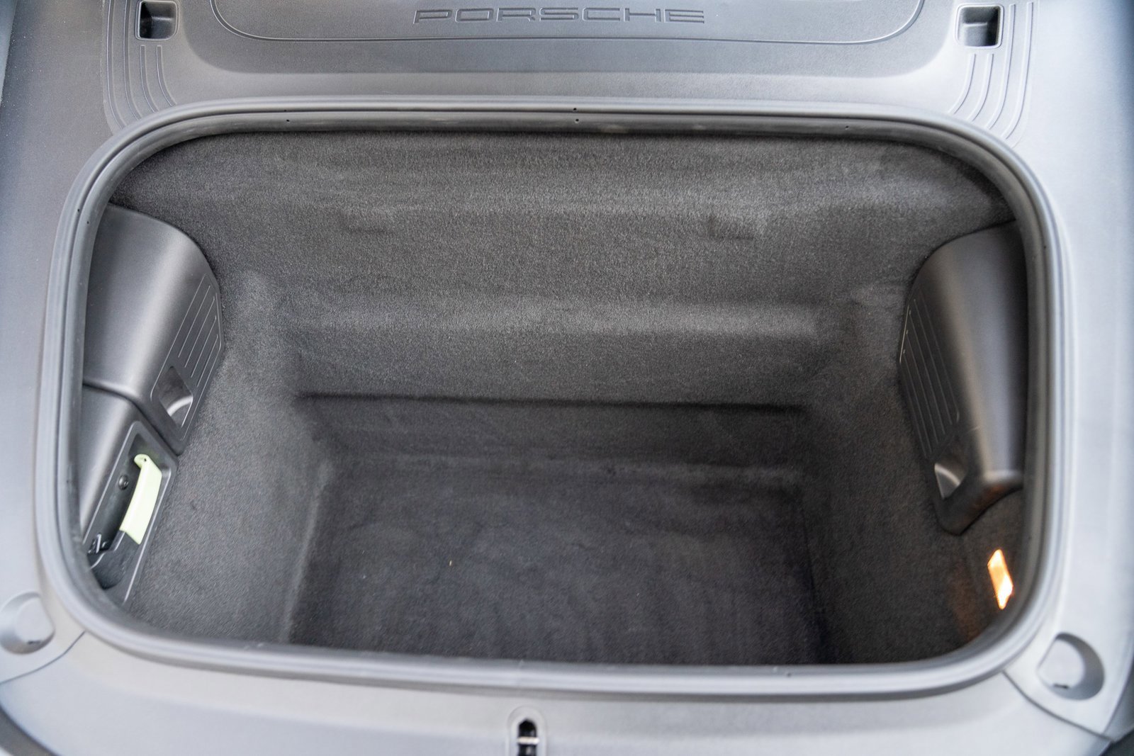 Used 2019 Porsche 911 Carrera 4S w/ Sport Chrono Package image 28