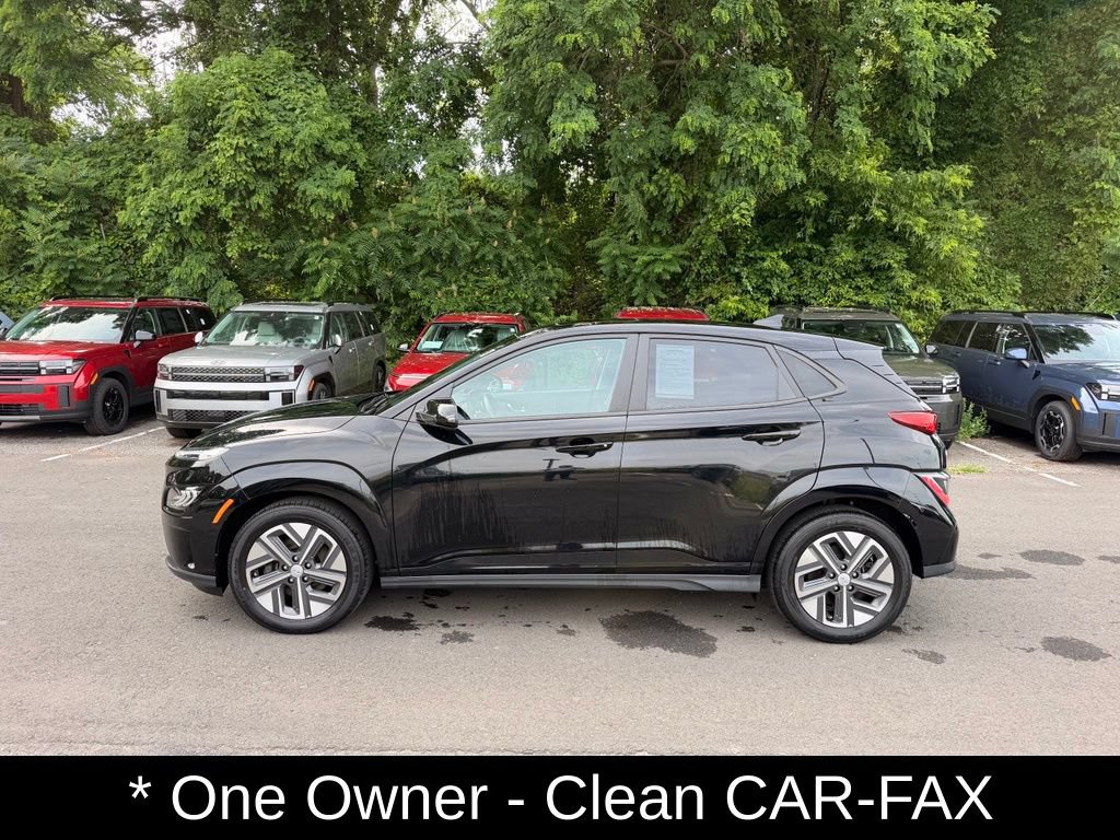 Certified 2023 Hyundai Kona Limited FWD image 6